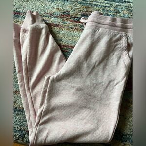 Girls sweatpants with pockets and drawstring